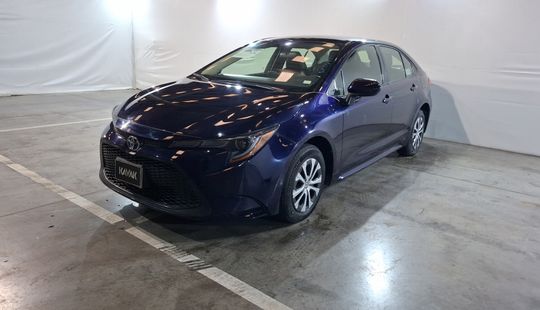 Toyota • Corolla