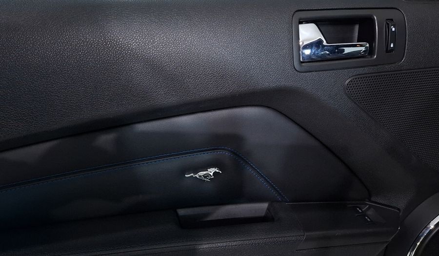 Ford Mustang 5.0 GT EQUIPADO VIP MT Coupe 2013
