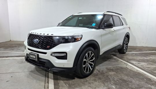 Ford • Explorer