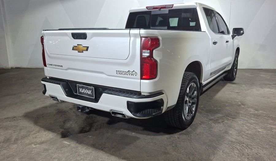 Chevrolet Cheyenne 6.2 CHEYENNE HIGH CREW CAB G AUTO 4WD Pickup 2024