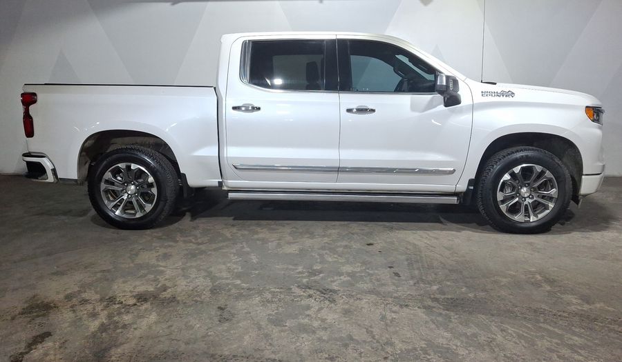 Chevrolet Cheyenne 6.2 CHEYENNE HIGH CREW CAB G AUTO 4WD Pickup 2024