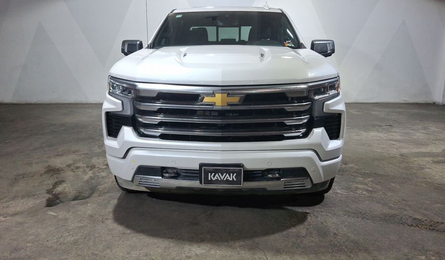Chevrolet Cheyenne 6.2 CHEYENNE HIGH CREW CAB G AUTO 4WD Pickup 2024