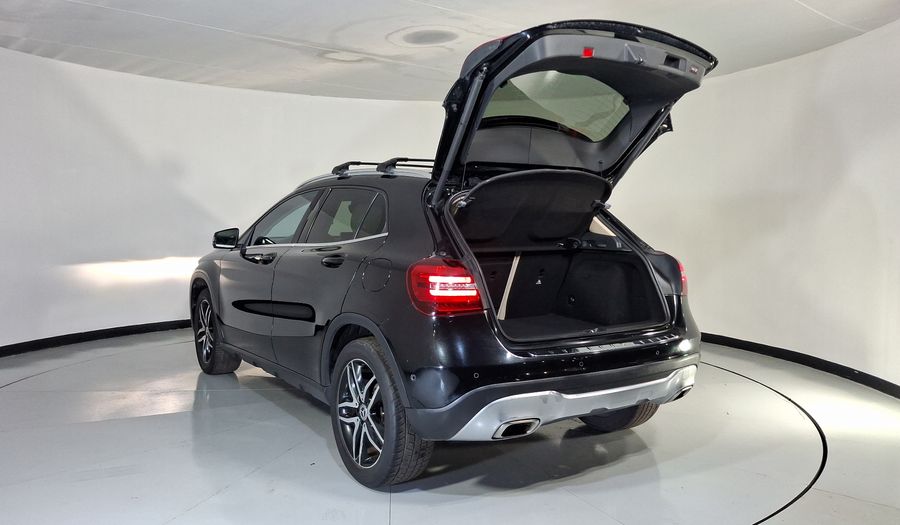 Mercedes Benz Clase Gla 1.6 GLA 200 SPORT DCT Suv 2018