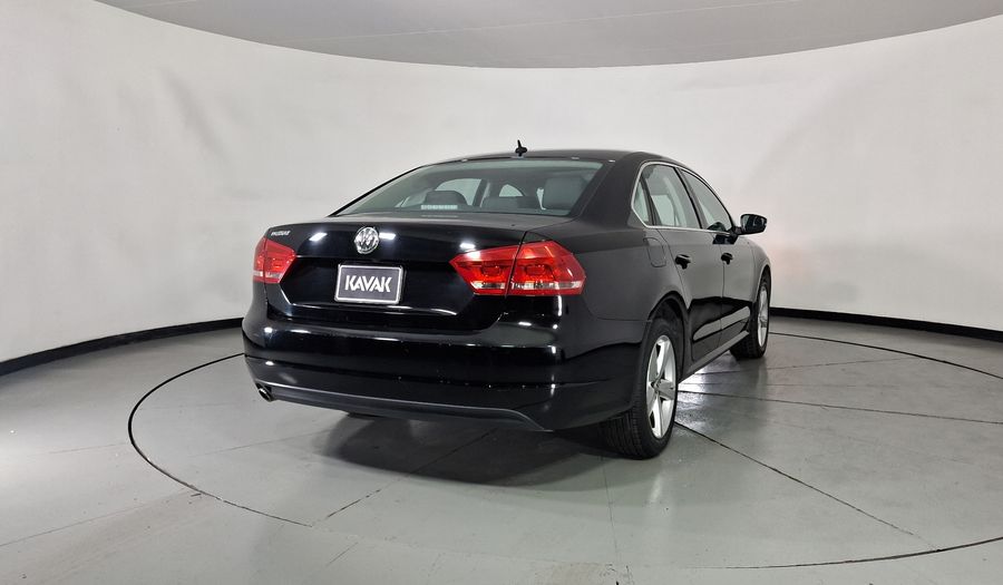 Volkswagen Passat 2.5 HIGHLINE TIPTRONIC Sedan 2015