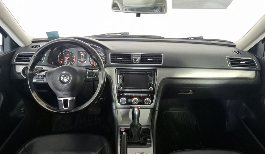 Volkswagen Passat 2.5 HIGHLINE TIPTRONIC Sedan 2015
