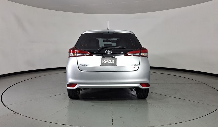 Toyota Yaris 1.5 S Hatchback 2022