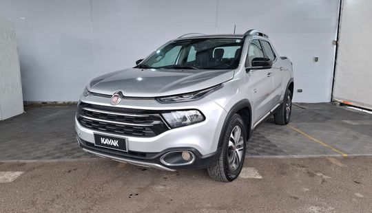 Fiat • Toro