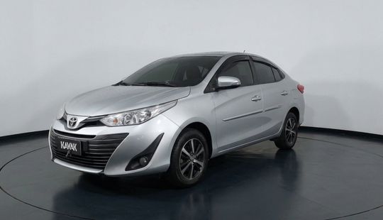 Toyota • Yaris