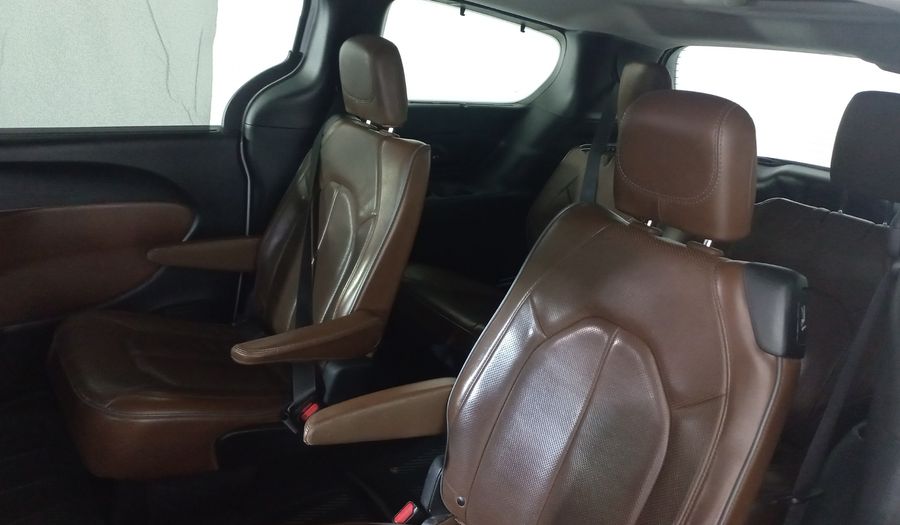 Chrysler Pacifica 3.6 LIMITED PLATINUM AUTO Minivan 2019