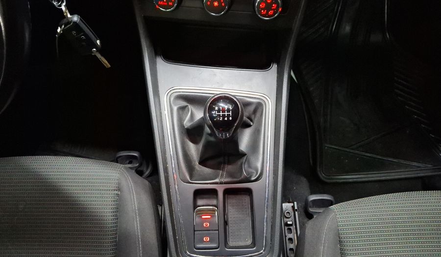 Seat Leon 1.4 STYLE 125HP Hatchback 2019