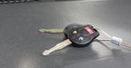 Nissan March 1.0 SV Hatchback 2016