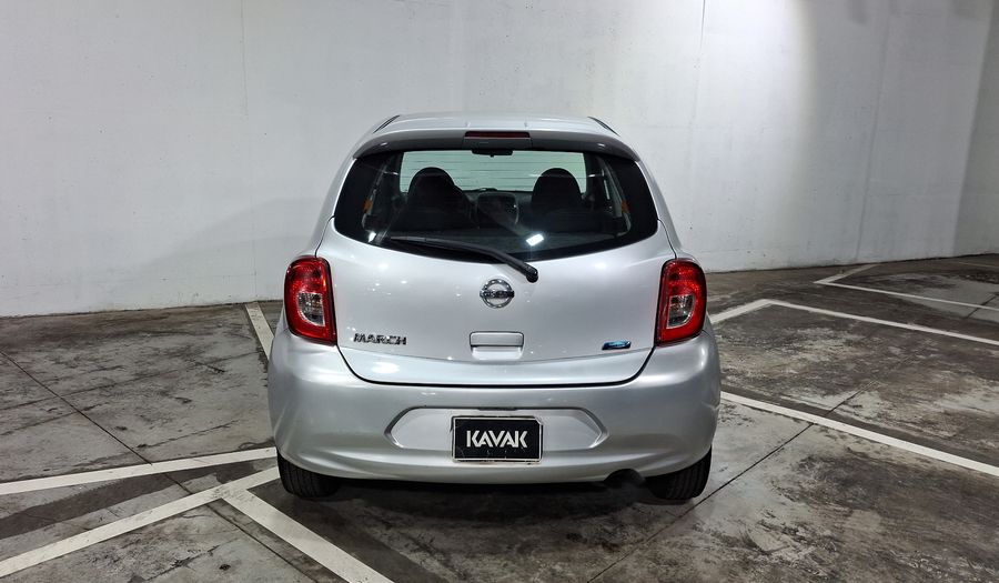 Nissan March 1.6 ADVANCE AT Hatchback 2016