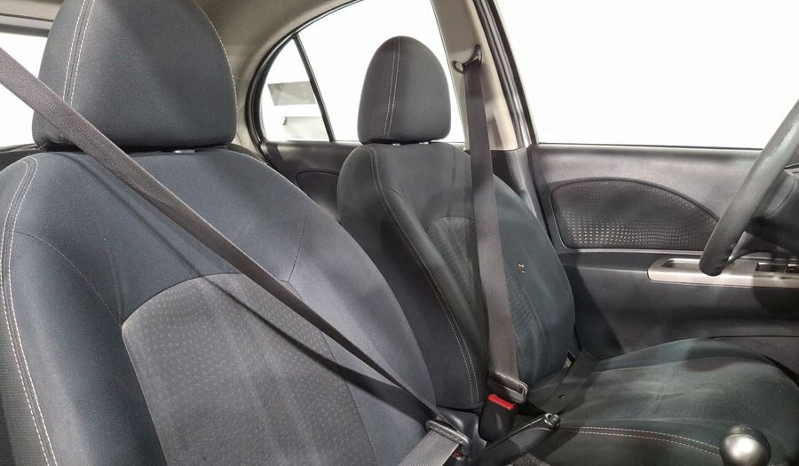 Nissan March 1.6 ADVANCE AT Hatchback 2016