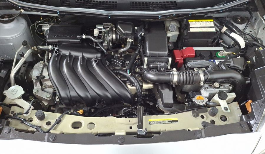 Nissan March 1.6 ADVANCE AT Hatchback 2016