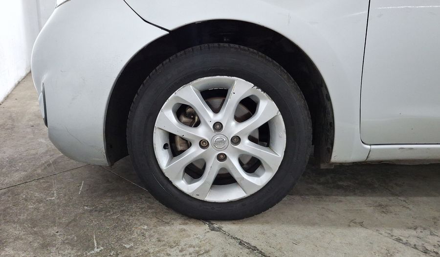 Nissan March 1.6 ADVANCE AT Hatchback 2016