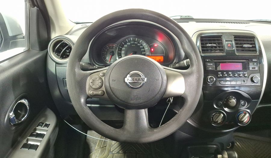 Nissan March 1.6 ADVANCE AT Hatchback 2016