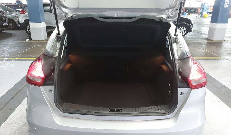 Ford Focus 2.0 SE PLUS AT Hatchback 2018