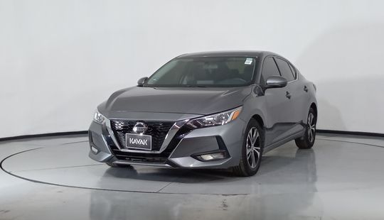 Nissan • Sentra