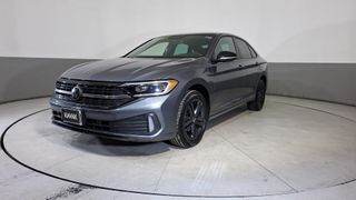 Volkswagen • Jetta