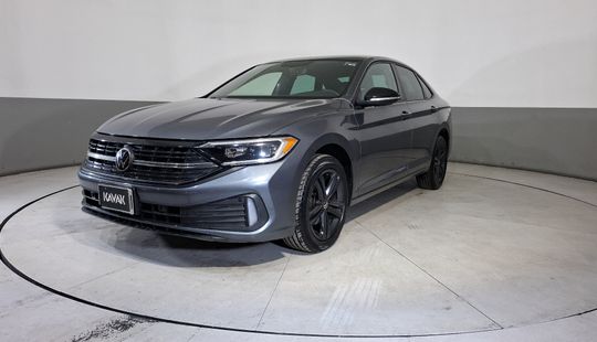 Volkswagen • Jetta