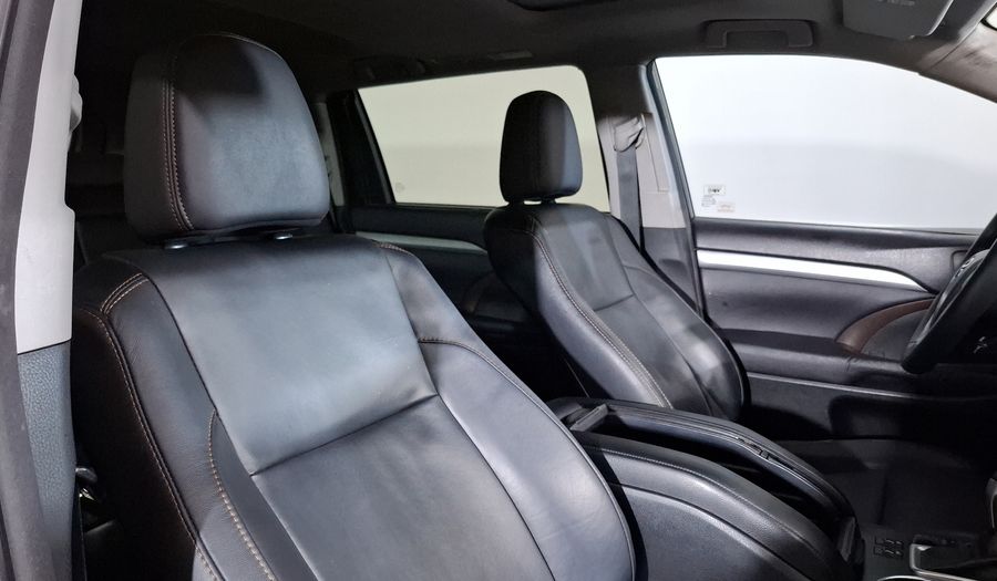 Toyota Highlander 3.5 XLE Suv 2016