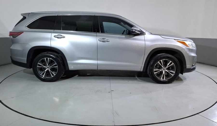 Toyota Highlander 3.5 XLE Suv 2016