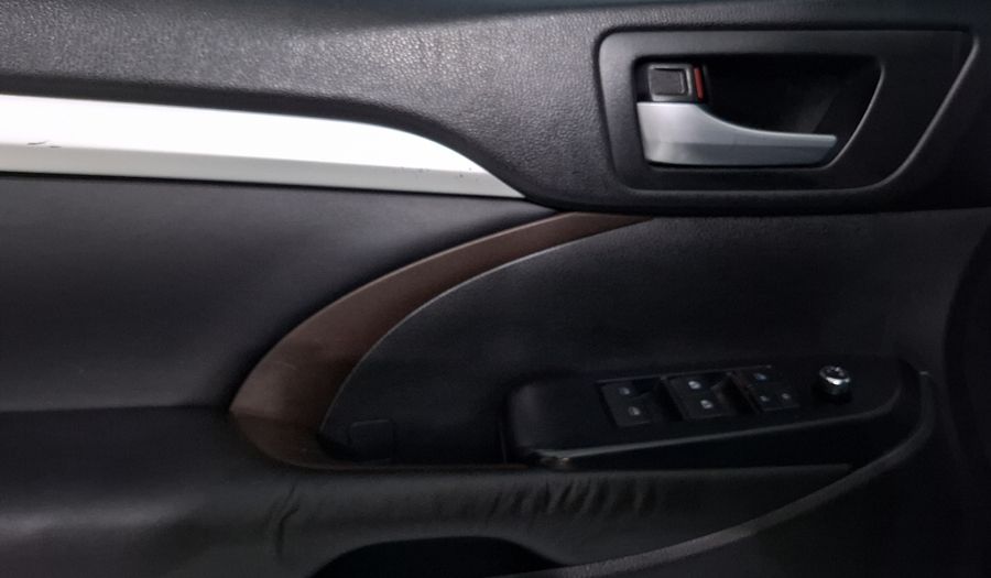 Toyota Highlander 3.5 XLE Suv 2016