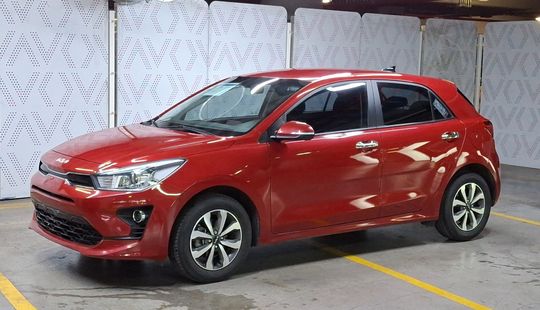 Kia • Rio