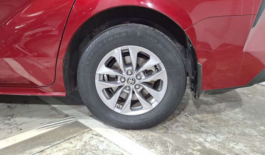 Toyota Sienna 2.5 HEV XLE PIEL AUTO Minivan 2021