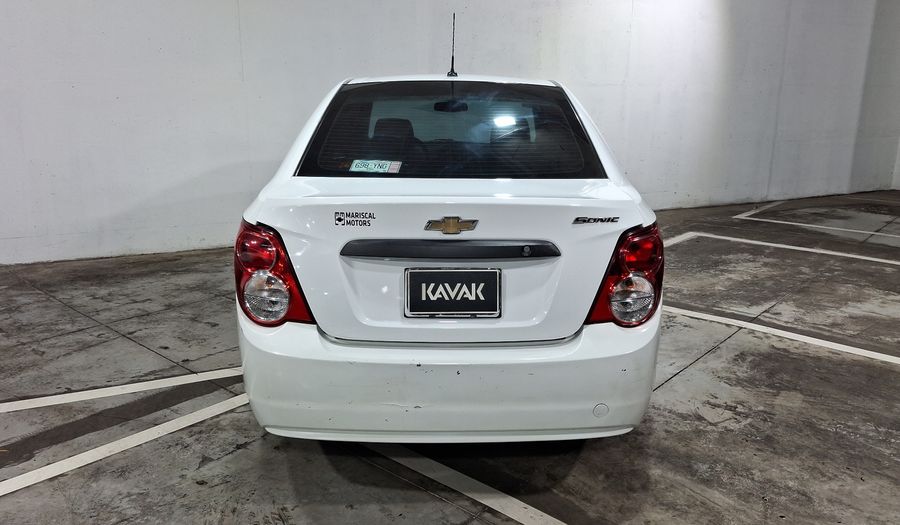 Chevrolet Sonic 1.6 MT A Sedan 2012