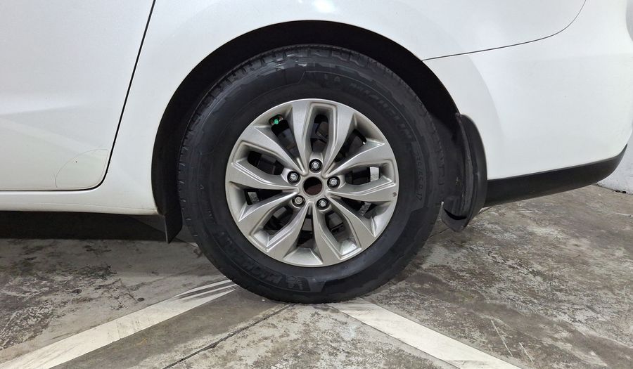 Kia Sedona 3.3 LX AUTO Minivan 2019