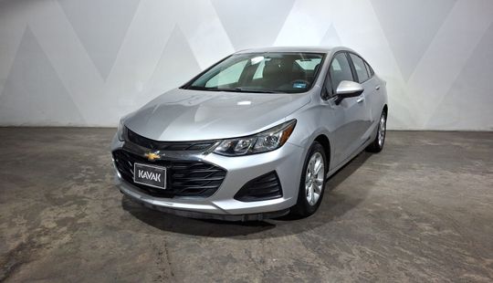 Chevrolet • Cruze