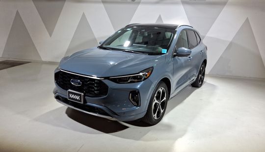 Ford • Escape