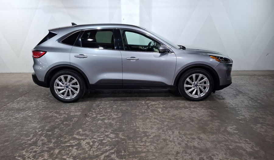 Ford Escape 2.5 HEV TITANIUM CVT Suv 2021