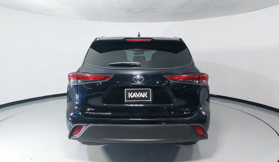 Toyota Highlander 3.5 XLE AUTO Suv 2021