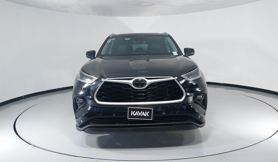 Toyota Highlander 3.5 XLE AUTO Suv 2021