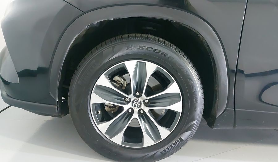 Toyota Highlander 3.5 XLE AUTO Suv 2021