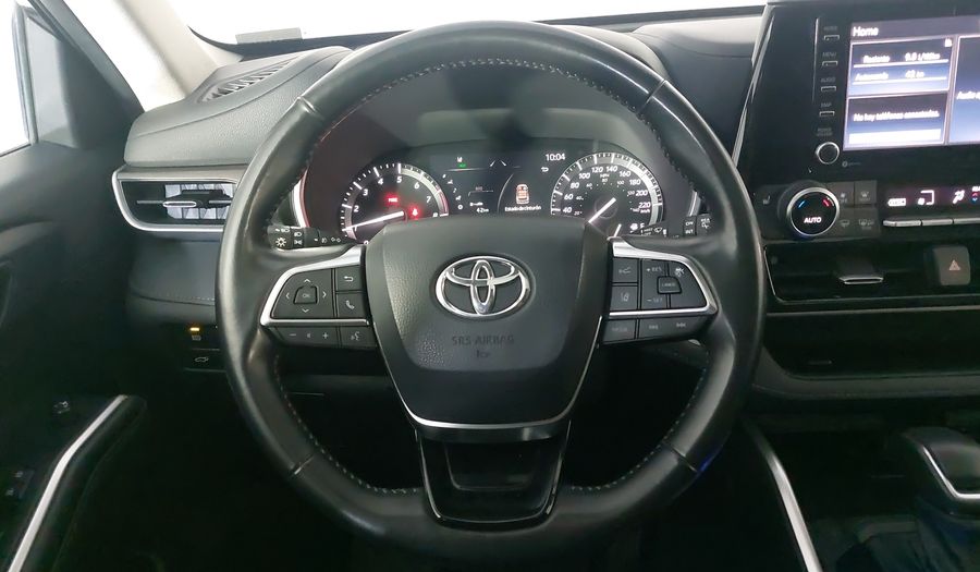 Toyota Highlander 3.5 XLE AUTO Suv 2021