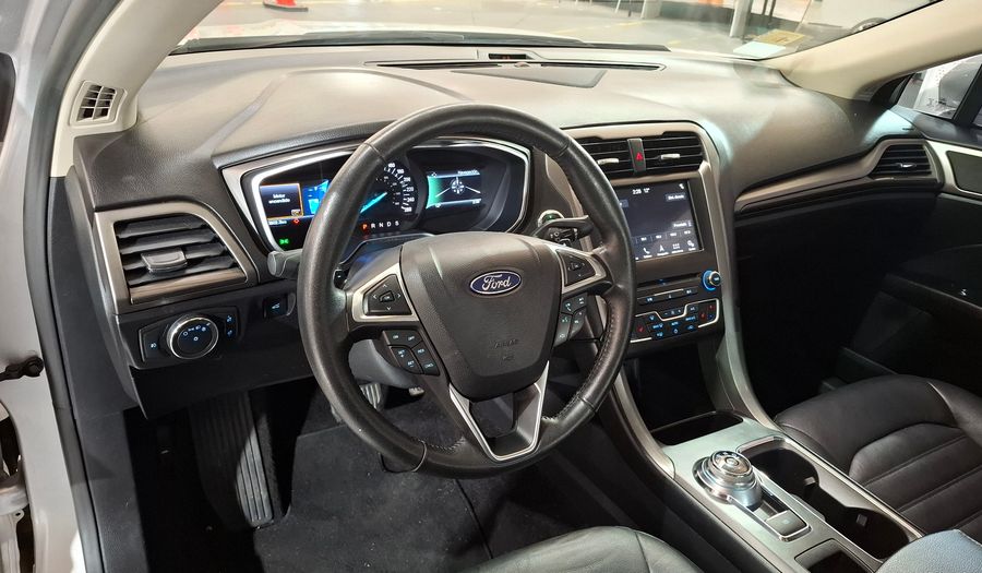 Ford Mondeo 2.0 SEL AUTO Sedan 2017
