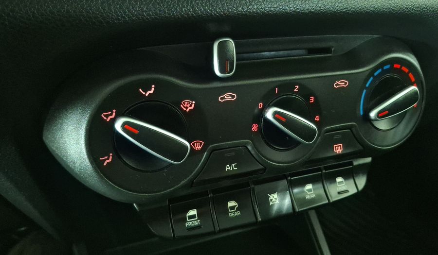 Kia Soluto 1.4 LX AC Sedan 2020