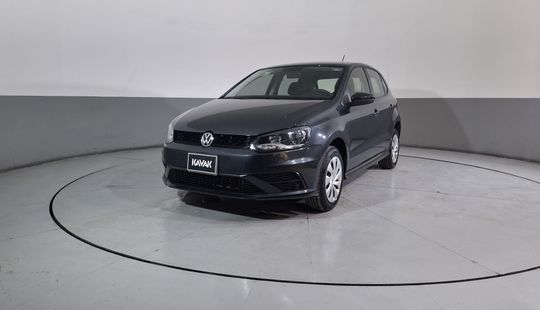 Volkswagen • Polo