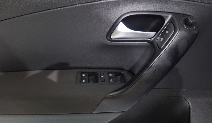 Volkswagen Polo 1.6 STARTLINE AUTO Hatchback 2022