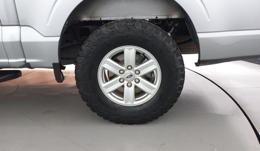 Ford Lobo 5.0 LOBO XLT CREW CAB AUTO Pickup 2022