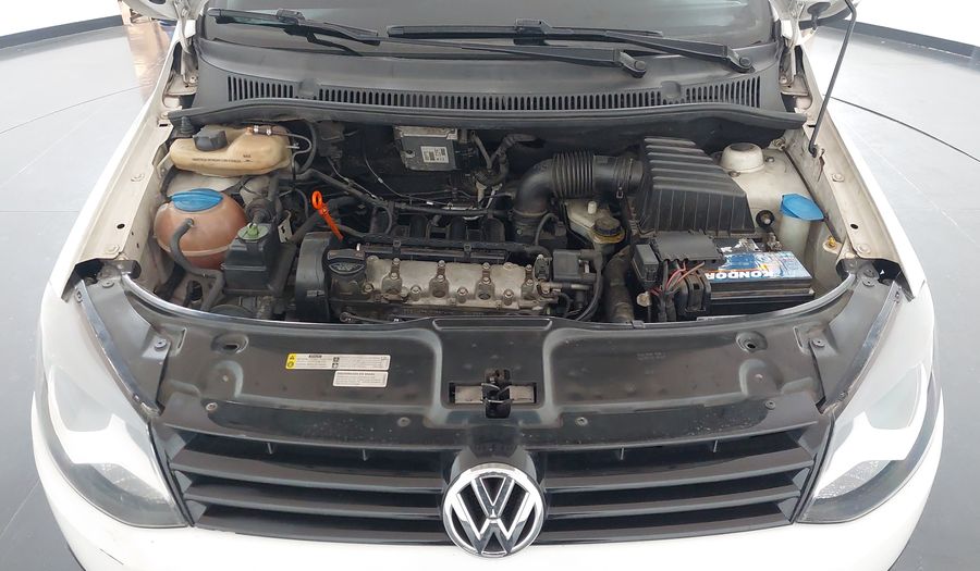 Volkswagen Fox 1.6 VHT TOTAL FLEX I-MOTION Hatchback 2014