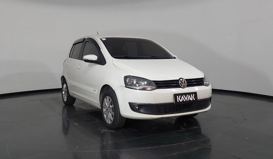 Volkswagen Fox 1.6 VHT TOTAL FLEX I-MOTION Hatchback 2014