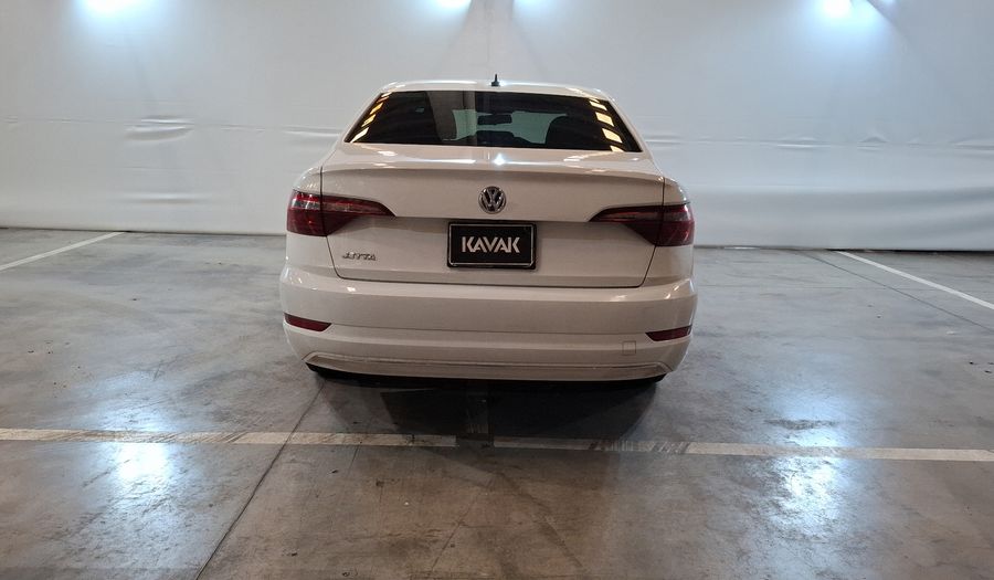 Volkswagen Jetta 1.4 COMFORTLINE AUTO Sedan 2021
