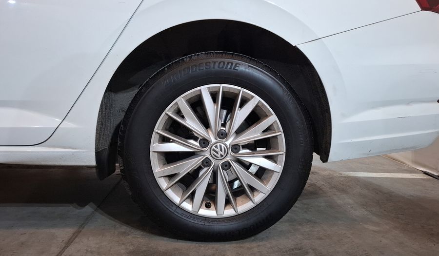 Volkswagen Jetta 1.4 COMFORTLINE AUTO Sedan 2021