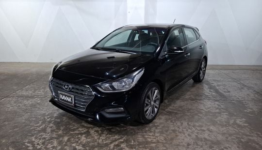 Hyundai • Accent