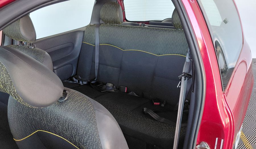 Renault Clio 1.1 CONFORT PLUS Hatchback 2014