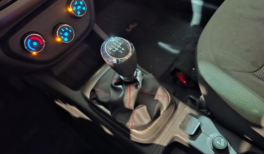 Chevrolet Spin 1.8 LTZ 5S Hatchback 2016